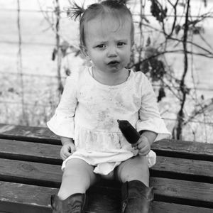 Meet your Posher, Carmela